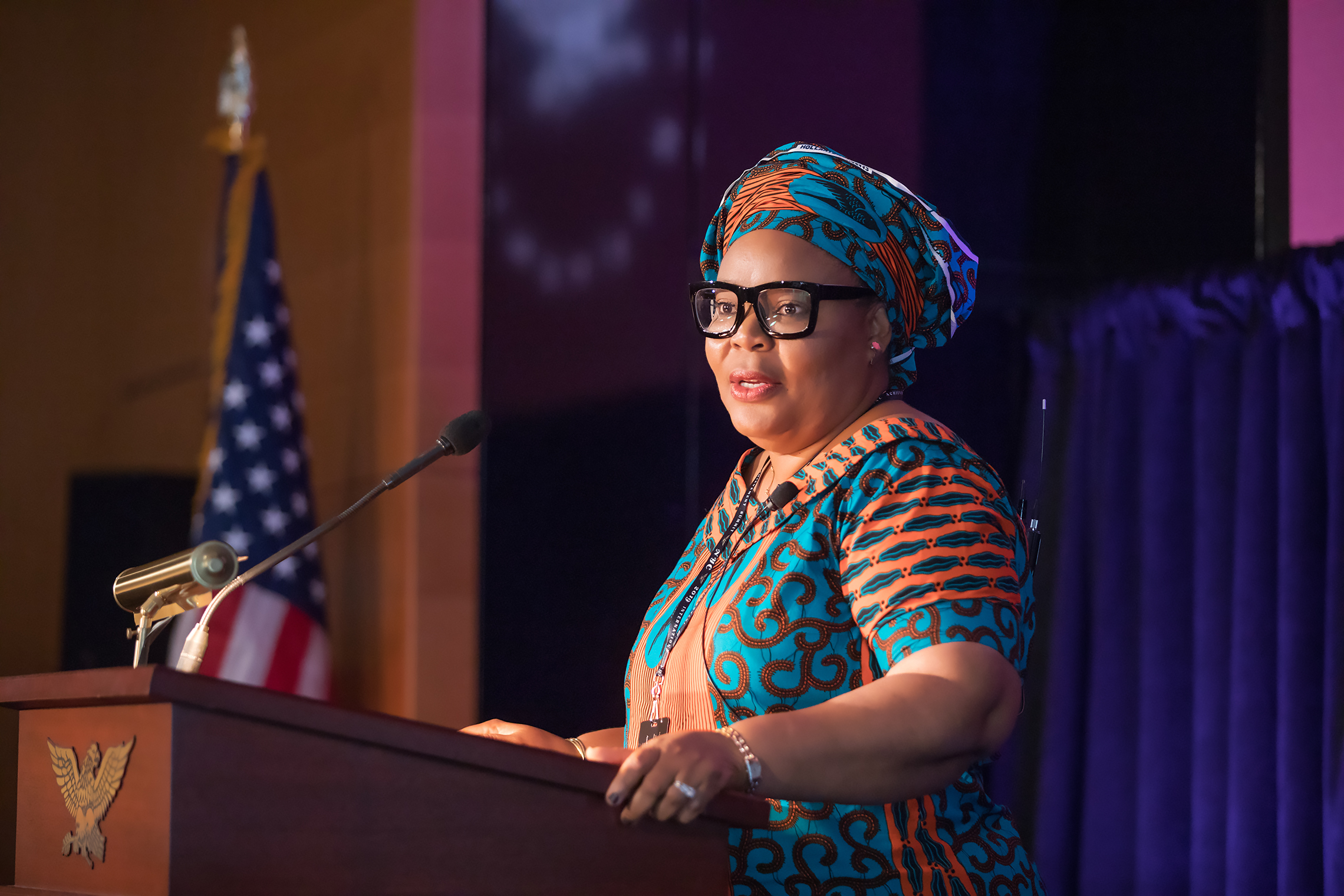 Leymah Gbowee of Liberia, the recipient of the Nobel Peace Prize, addresses Academy delegates and members at the Summit. Photo credit: American Academy of Achievement.