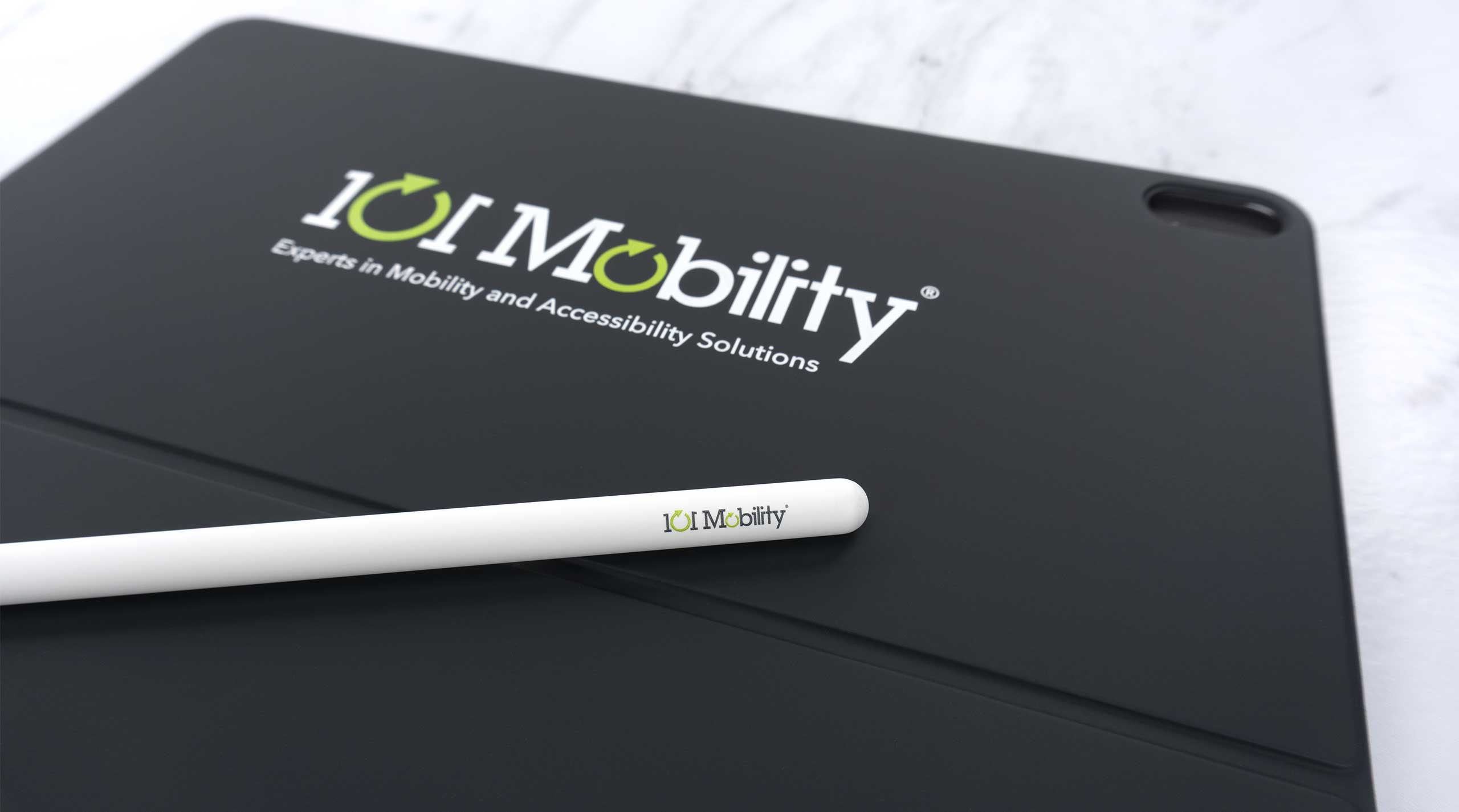 101 Mobility consultants use custom-branded technology to create an immersive brand experience for their customers.